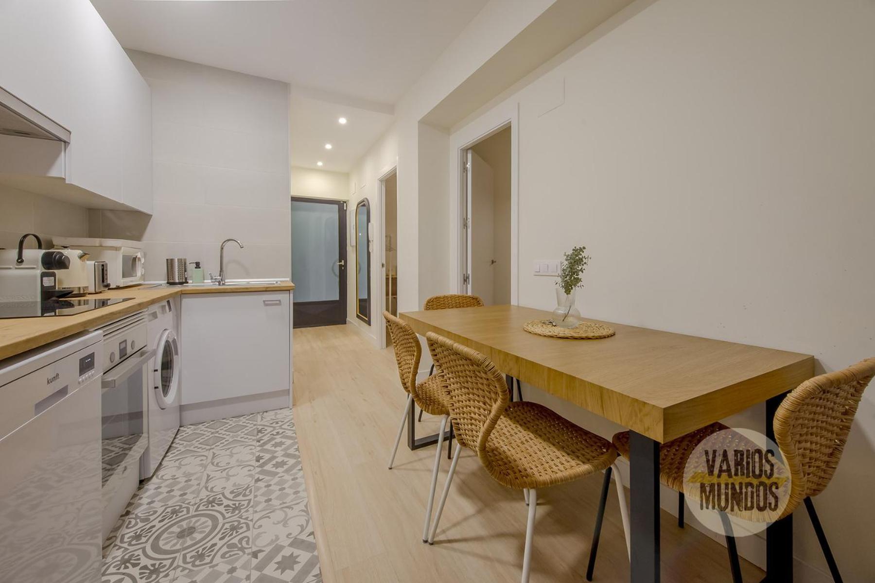 Downtown&New Apt Para 9Pax En La Plaza De Chueca Madrid Exterior photo